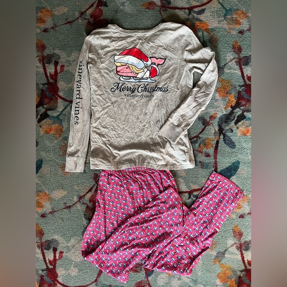 Vineyard Vines Kids Christmas Pajama Set - Picture 3 of 9